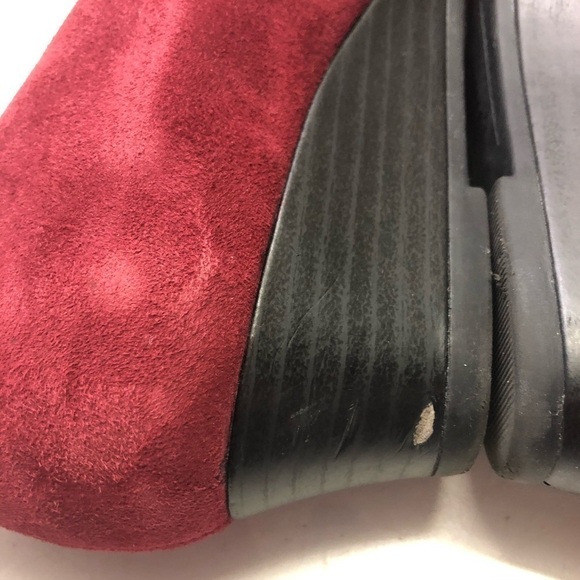 Earth Teaberry Deep Red Suede Wedge Heels, Size 7 - Picture 11 of 11